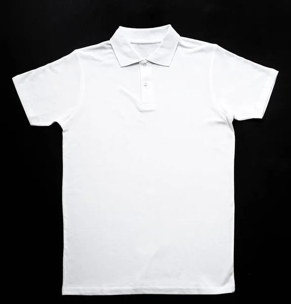 Siyah Arka Planda Beyaz Gömlek — Stok fotoğraf