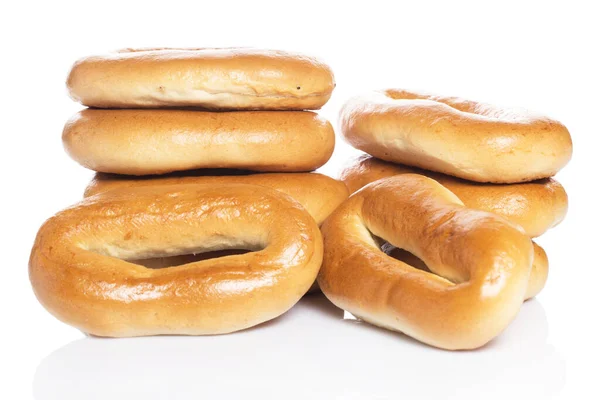 Pékség Finom Bagel Fehér Háttérrel — Stock Fotó