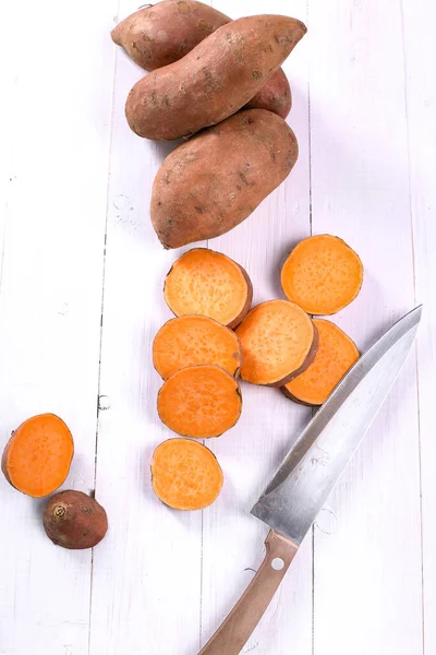 Sweet Potato Wooden Table — Stock Photo, Image