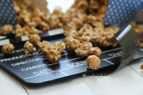 Entretenimento Pipocas Deliciosas Cinema — Fotografia de Stock