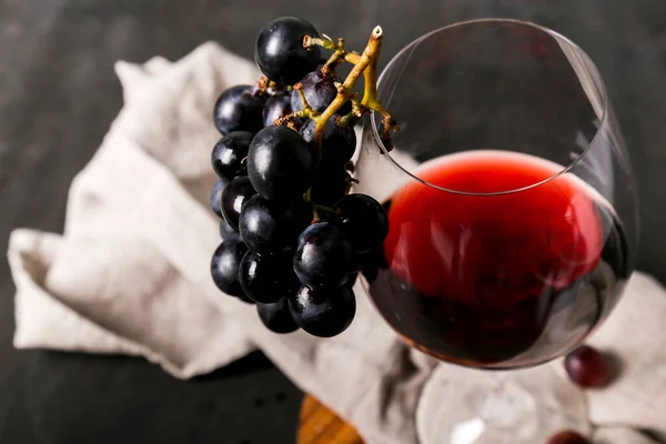 Drick Läckert Vin Bordet — Stockfoto