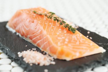 Yiyecekler. Lezzetli somon dilimi