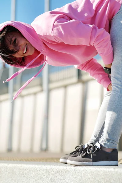 Deporte Callejero Mujer Está Ejercitando Aire Libre — Foto de Stock