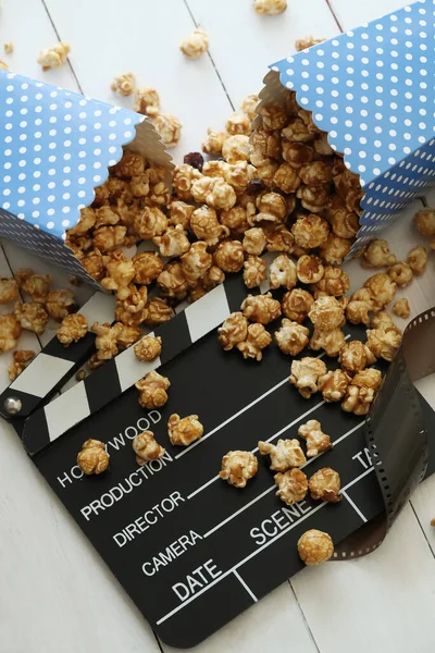 Entretenimento Pipocas Deliciosas Cinema — Fotografia de Stock