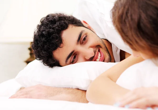 Young Beautiful Couple Bed — Stock Photo, Image