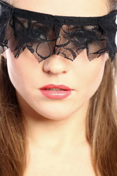 Mooie Vrouw Met Zwarte Kant Masker Haar Gezicht — Stockfoto