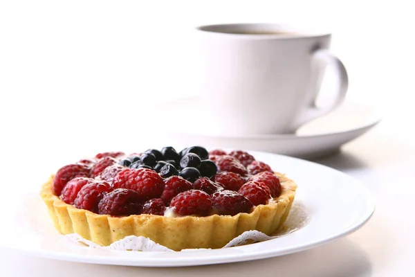 Frischer Obstkuchen Mit Blaubeeren Und Kaffee — Stockfoto