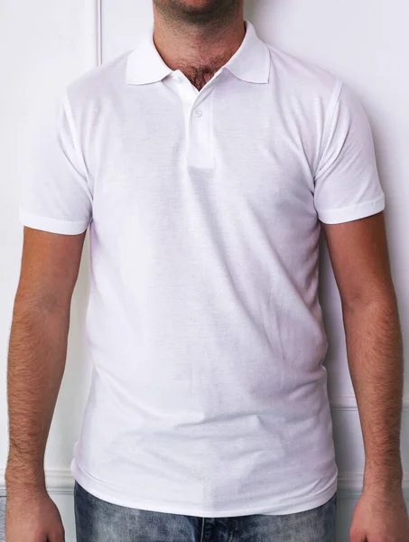 Móda Šaty Muž Bílém Tričku — Stock fotografie