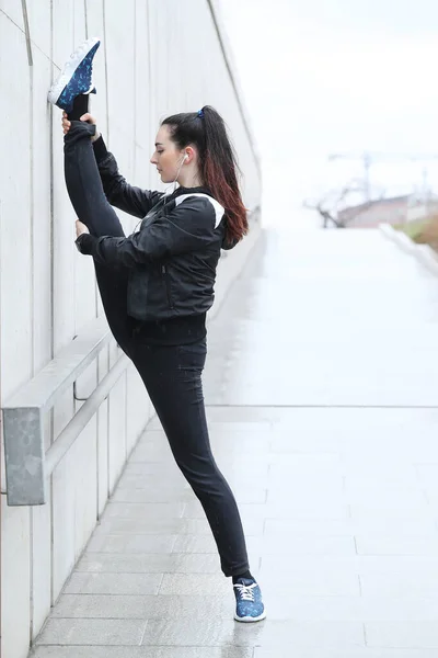 Street Sport Woman Exercising Outdoor — Stock Photo, Image