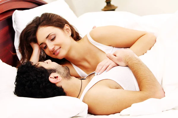 Young Beautiful Couple Bed — Stock Photo, Image