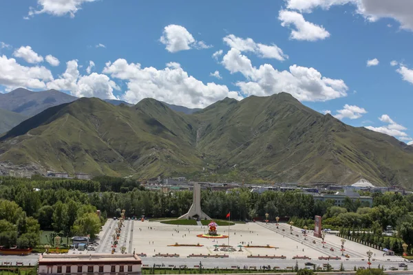 Lhasa, Tibet, Asya 'dan Potala sarayı manzarası