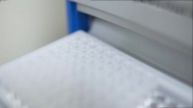 Tanılama bir laboratuvarda Dna deneyleri için aleti