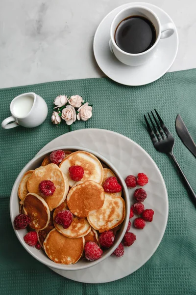 Trendy Homemade Breakfast Mini Pancakes Raspberries Coffee White Table View — Stock Photo, Image