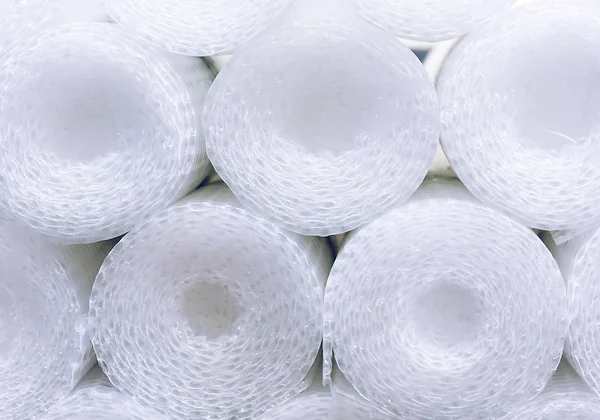 Emballage de bulles en rouleaux. Contexte de l'emballage à bulles . — Photo