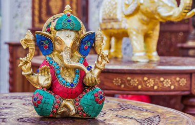 Bronz heykelcik Ganesha başarı hindu tanrısı.