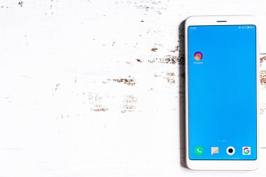 VICHUGA, Rusya. 9 Eylül 2020: Instagram uygulama simgesi akıllı telefon ekranında