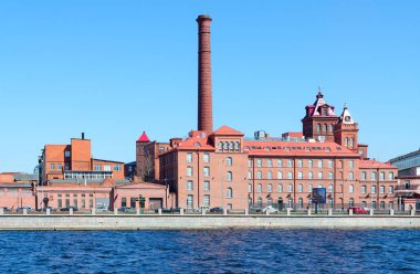 Saint Petersburg, Rusya - 2 Mayıs 2017: Kırmızı tuğla bina eski iplik iplik fabrikası 