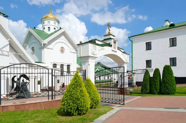 Мінськ Серпня 2018 Роки Церква Святого Кирила Турово Духовних Навчального — стокове фото