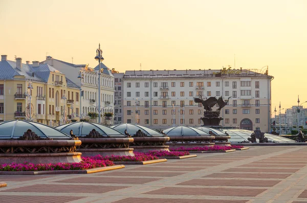 Mińsk Białoruś Sierpień 2018 Wgląd Ranka Fontanna Placu Niepodległości Minsk — Zdjęcie stockowe