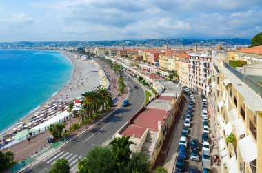Nice, Fransa - 15 Eylül 2018: Güzel üstten görünüm Promenade des Anglais üzerinde Nice-Cote d'Azur, Fransa
