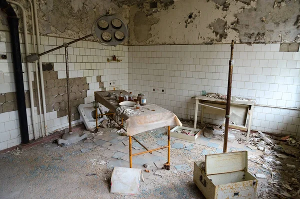 Medische Sanitaire Unit Verlaten Spookstad Pripyat Vervreemding Zone Van Kerncentrale — Stockfoto