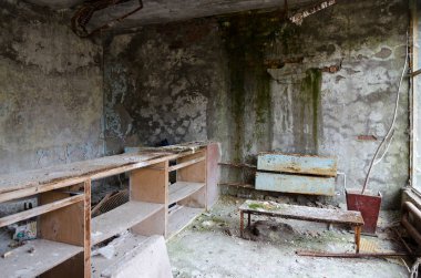 Yıkım salonu terk edilmiş bir hastane No 126, ölü hayalet kasaba Pripyat Çernobil Npp yabancılaşma bölgesi, Ukrayna