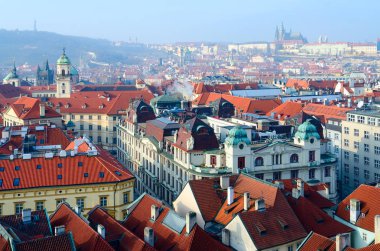 Güzel üstten görünüm, Prag tarihi merkezi New Town Hall, Çek Cumhuriyeti