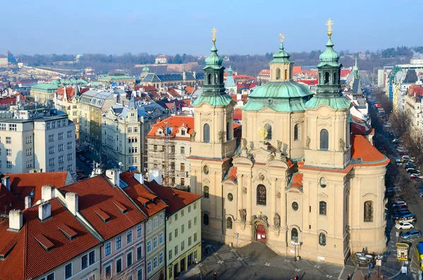 Beautiful top view of historical center of Prague (Stare Mesto), St. Nicholas Church on Staromestskaya Square, Czech Republic — Stock Photo, Image