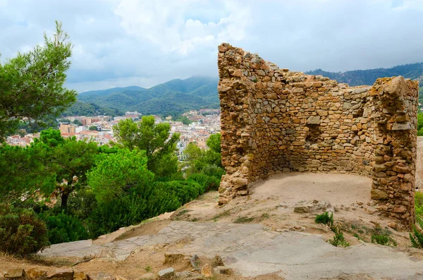 Reruntuhan abad pertengahan di Tossa de Mar, Costa Brava, Spanyol — Stok Foto