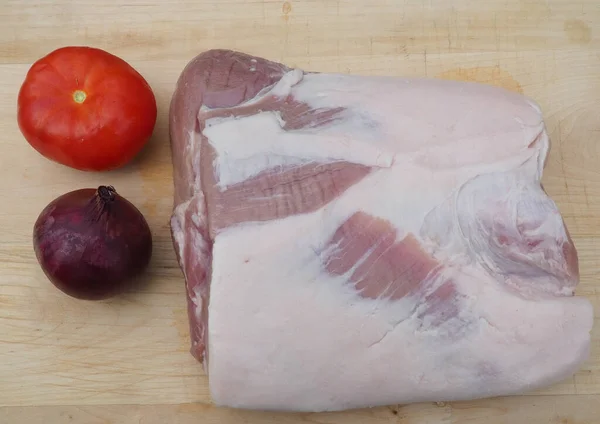 Delicioso Pedaço Fresco Lombo Porco Osso Com Legumes Placa Cozinhar — Fotografia de Stock