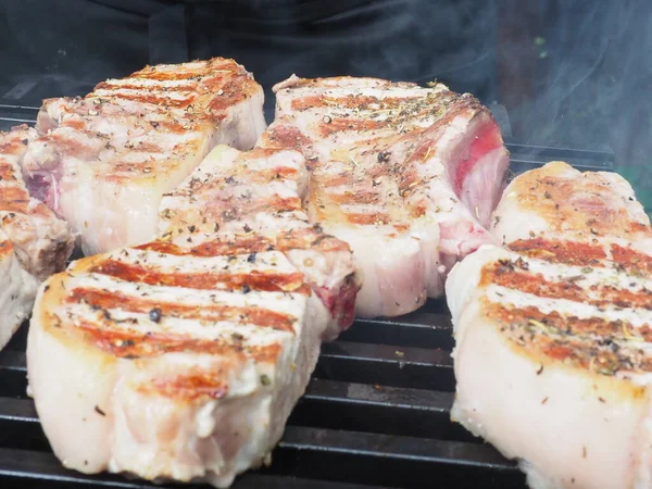 Filetes Cerdo Hueso Parrilla Deliciosos Filetes Lomo Cerdo Hueso —  Fotos de Stock