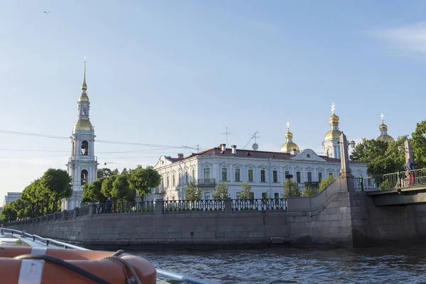 Голубая Церковь Реки Санкт Петербурге — стоковое фото