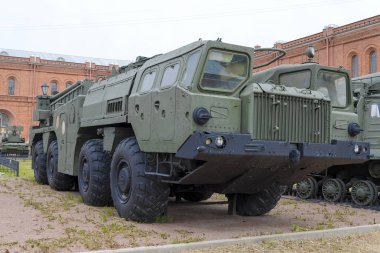 füze karmaşık 9 k 72 yılında Devlet Müzesi, St. Petersburg.