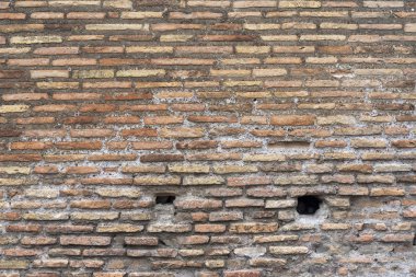 Eski kirli tuğla duvar sıva peeling ile arka plan. Doku eski duvar.