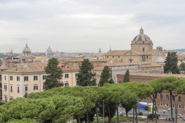Vittoriano'ya--dan Santa Maria di Loreto için görüntüleyin. İtalya Roma'da manzaraları.