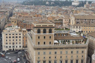 Roma İtalya yukarıdan görünüm. Eski binalar ve Roma manzaraları.