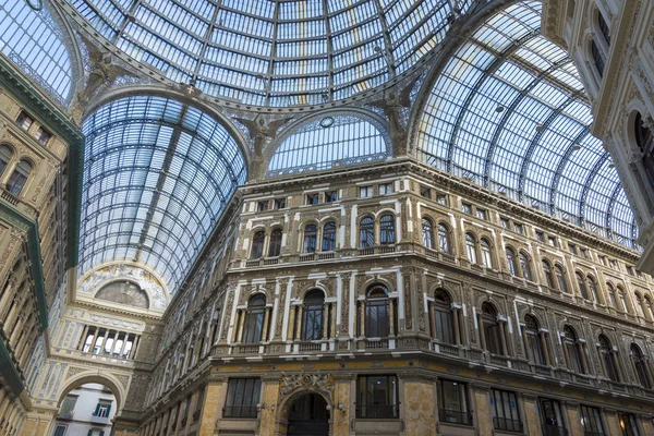 Umberto ı güneşli bir Napoli, İtalya için Galeri. Şehir cazibe.