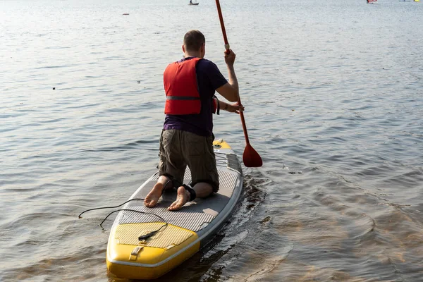 Paddleboarding Standup Fica Rio Moscovo Strogino Conceito Estilo Vida Saudável — Fotografia de Stock