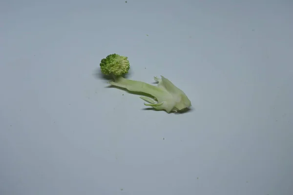 Färsk Frisk Broccoli Isolerad Vit Bakgrund — Stockfoto