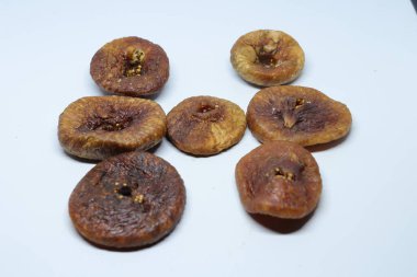 Hindistan 'dan gelen kuru incir ya da Anjeer meyvesi sağlıklı bir besindir.