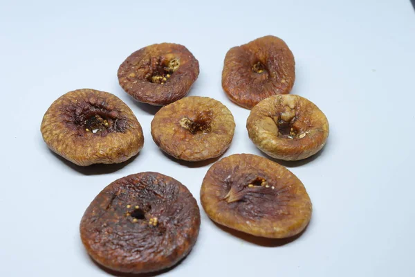 Hindistan 'dan gelen kuru incir ya da Anjeer meyvesi sağlıklı bir besindir.