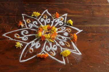 Rangoli, Hindistan 'ın güneyinde Sankranthi, Pongal sırasında.