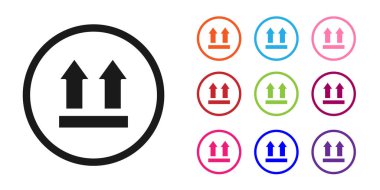 Siyah Bu taraf beyaz arkaplanda izole edilmiş bir simge. Paketin üst tarafını gösteren iki ok. Kargo halledildi. Simgeleri renklendirin. Vektör İllüstrasyonu