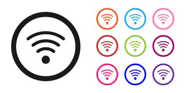Siyah Wi-Fi kablosuz internet ağı sembolü beyaz arkaplanda izole edildi. Simgeleri renklendirin. Vektör İllüstrasyonu