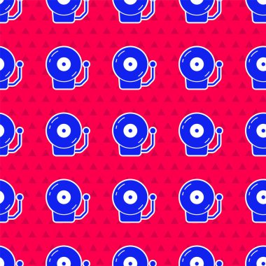 Kırmızı arkaplanda mavi alarm simgesi izole edilmiş. Alarm sembolü, servis zili, el zili işareti, uyarı sembolü. Vektör.