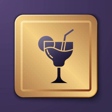 Mor Kokteyl ve alkol ikonu mor arka planda izole edilmiş. Altın kare düğme. Vektör.