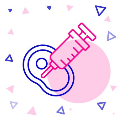 Beyaz arka planda genetik olarak değiştirilmiş et simgesi izole edildi. Ete şırınga enjekte ediliyor. Renkli taslak konsepti. Vektör.