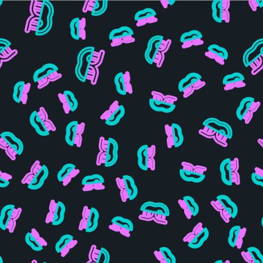 Genetik olarak modifiye edilmiş et simgesi siyah arkaplanda izole edilmiş kusursuz desen. Ete şırınga enjekte ediliyor. Vektör.