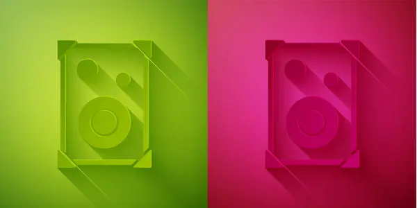 紙カット緑とピンクの背景に隔離されたステレオスピーカーアイコン サウンドシステムのスピーカー 音楽アイコン 音楽コラムスピーカーベース機器 紙のアートスタイル ベクトル — ストックベクタ