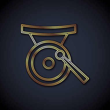Altın çizgili Gong müzik perküsyon enstrümanı dairesel metal disk ve çekiç ikonu siyah arka planda izole edilmiş. Vektör.